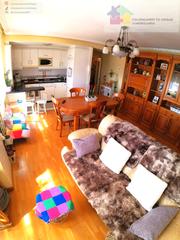 Etagenwohnung in Villadangos del Páramo. Se vende piso en villadangos del paramo, con 2 hab, un baño, amu