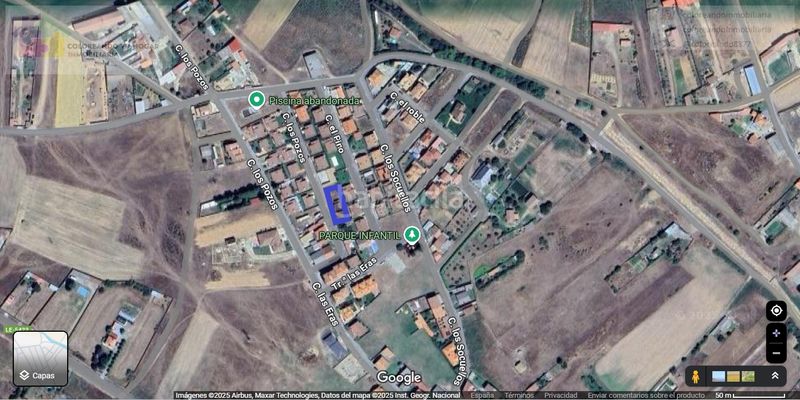 Foto c7d0b259-754d-4c78-92a8-18cf0e48a7ed. Terreny residencial a Benavides
