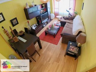 Appartement à Villaquilambre. Se vende piso en navatejera, amueblado, suelo radiante, 4hab. 2