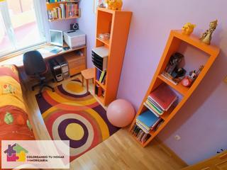 Pis a Villaquilambre. Se vende piso en navatejera de 3 hab, dos baños, cochera, traste