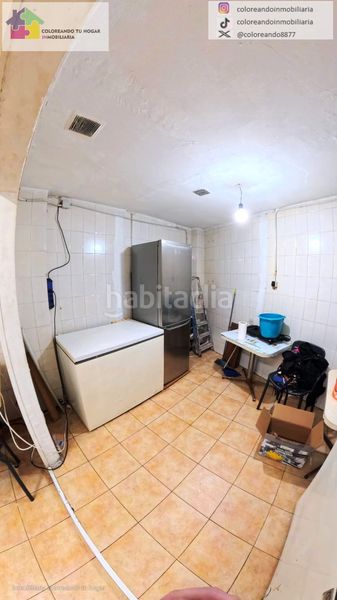 Foto 97ce3529-28f5-4d0d-a36f-d4bb7328d7d9. Local comercial amb calefacció a Centro Ciudad León