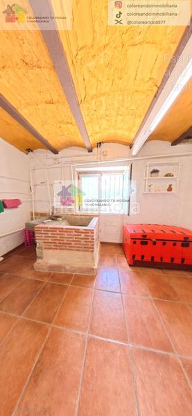 Foto f3b22f6d-fd1e-48cf-95f0-050032a51cc7. Casa con riscaldamento in Pola de Gordón (La)
