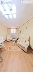 Casa a Pola de Gordón (La). Se vende casa en santa lucia de gordon de 160m2, amueblado, tres