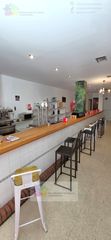 Traspàs Local Comercial a San Mamés - La Palomera. Se traspasa local de hostelería - burger en funcionamiento en la