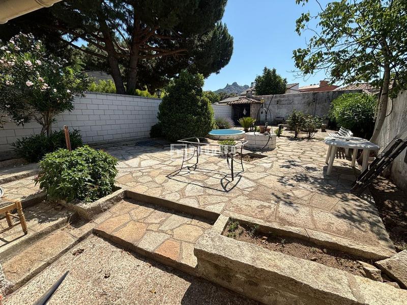 Foto 14a16eb4-b4ce-4897-954e-739bf713e39b. Casa amb piscina a Cadalso de los Vidrios