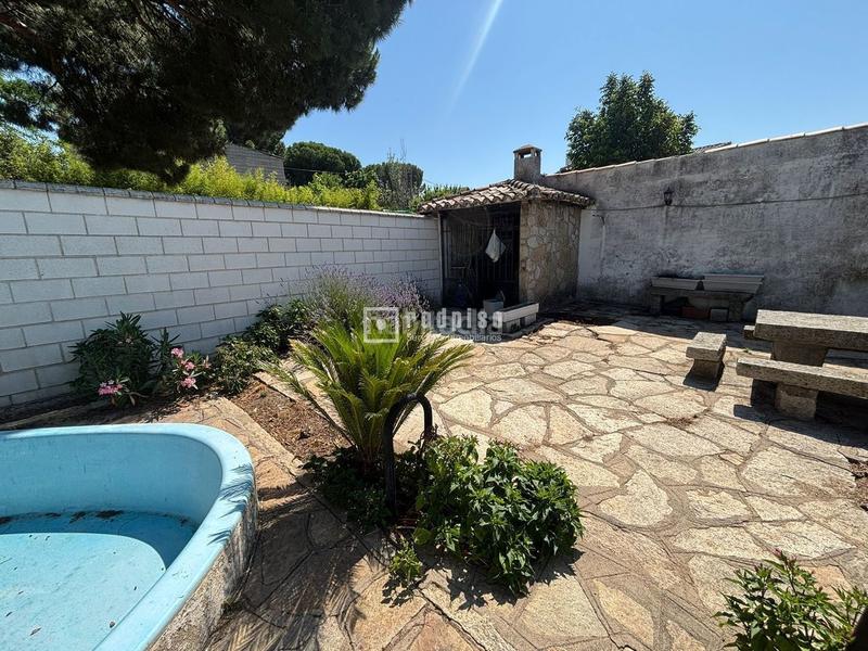 Foto 3584aec1-c5d5-4545-94a9-5164f08a169b. Casa amb piscina a Cadalso de los Vidrios