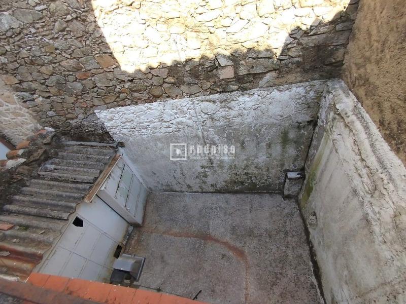 Foto 32cf47cf-0db4-4f48-892d-5090d54c7db5. Casa con riscaldamento in Cadalso de los Vidrios