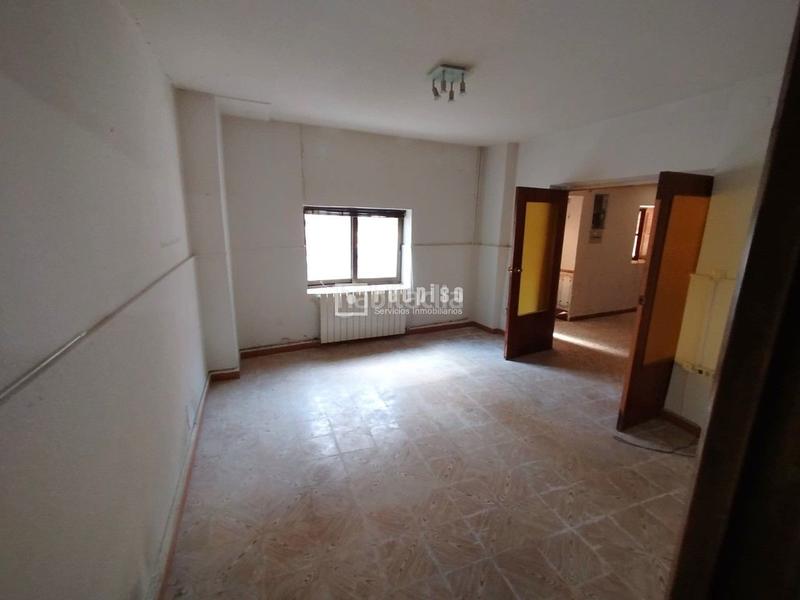 Foto c3e3c77b-5ed1-45d7-99d1-8d81bd5c4157. Casa con riscaldamento in Cadalso de los Vidrios