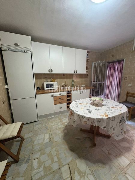 Foto 5a5e2894-2344-41ba-9761-26b24596d481. Casa a Cenicientos