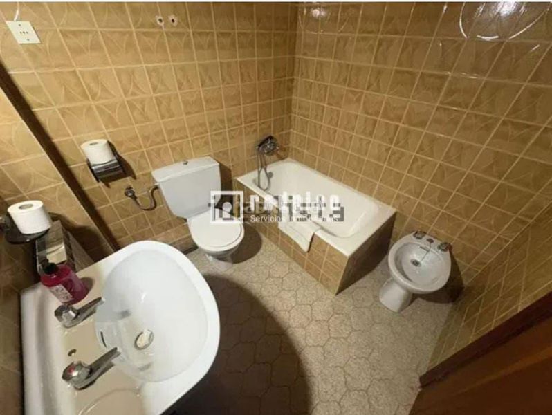Foto cd676f07-4781-40dd-9ec5-ae3a55b1cde2. Casa a Cenicientos