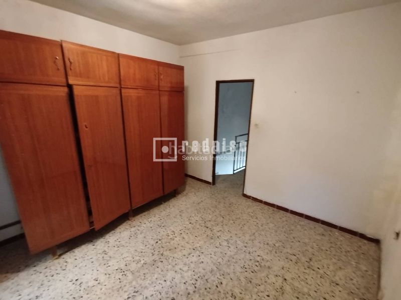Foto b0b19b2e-e50b-472b-8cab-4808424d65fc. Casa amb calefacció a Cenicientos