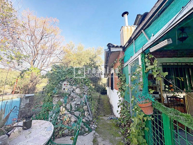 Foto ea8022bf-383e-49ea-8e1f-fd45d6fa724d. Casa  independiente en gran finca en Cadalso de los Vidrios