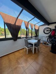 Appartamento  De coruña. Viviedna reformada con un dormitorio y un baño en urbanización e