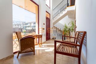Xalet  Carrer doctor salk. Exclusivo chalet con piscina, jardín y confort en calafell