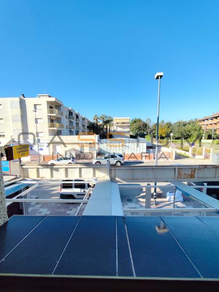 Foto 9d27998f-fb29-4f90-8bb6-d6d79b825974. Apartamento piso frente al mar con terraza en vilafortuny en Cambrils