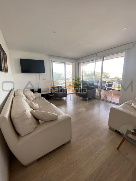 Foto d6dc5b20-c7ea-41b1-aac1-71cbd3329c0f. Pis a Mar i Camp - Platja dels Capellans Salou