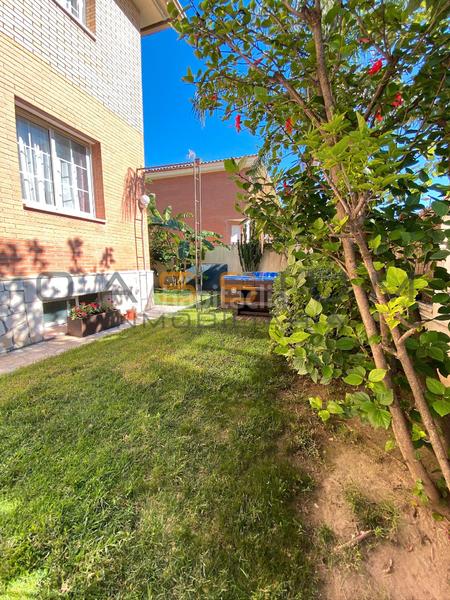 Foto 241b5175-8df6-4570-940f-048ba34a8c26. Casa amb aparcament a Mas de Clariana Cambrils