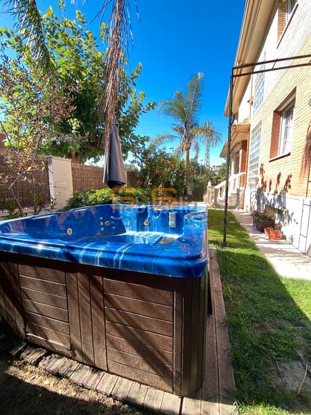 Foto f038c322-42c6-4bb0-84f7-a1598eea5f4a. Casa amb aparcament a Mas de Clariana Cambrils