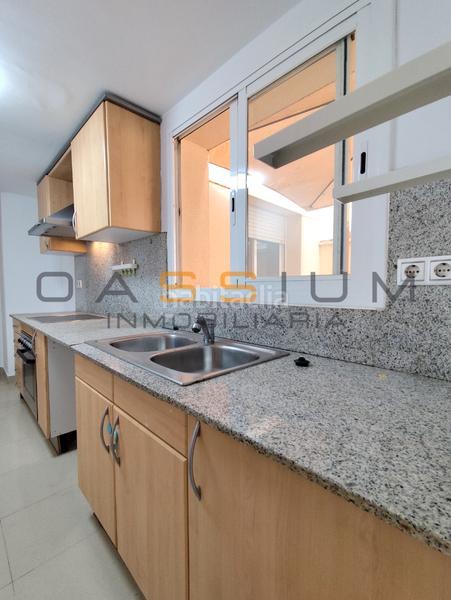 Foto 7d4d5ffd-1421-4ffd-b428-10fbe45ed37e. Piso  con piscina y parking en casc antic - nou Cambrils Cambrils