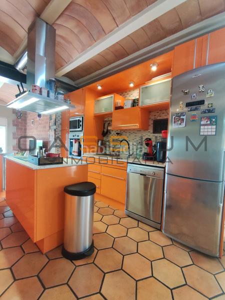 Foto 6ef13a7c-252f-45ab-a2a8-705625162f79. Casa pareada chalet pareado con luz, diseño y amplitud en Salou
