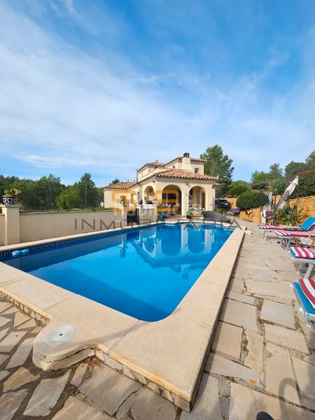 Foto 3e97a654-b49e-4956-abfd-3403c6b3b2e4. Casa  independiente con licencia turística, piscina y barbacoa en sant jordi d’alfama en Ametlla de Mar (L´)