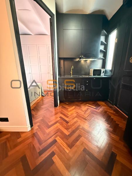 Foto c3173735-b8e2-48f0-bb9e-9ec890824cbd. Flat with heating in Raval Barcelona