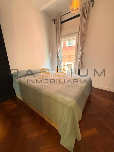 Foto fc6ef366-4773-4ee0-b53c-a0aef6c1d250. Flat with heating in Raval Barcelona