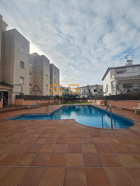 Foto 1158b618-53d0-440e-97df-3a7b8cc856fe. Penthouse with parking pool in Cunit residencial Cunit