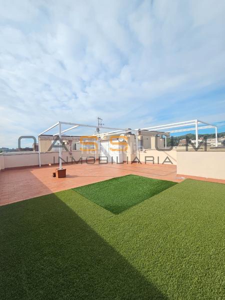 Foto ef2bae2c-7bc5-4fe7-8a80-ebc8d944273c. Penthouse with parking pool in Cunit residencial Cunit