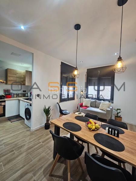 Foto e3bb9fb5-4f00-401a-b1f1-cf66ee8479e9. Edifici a Mestral Reus