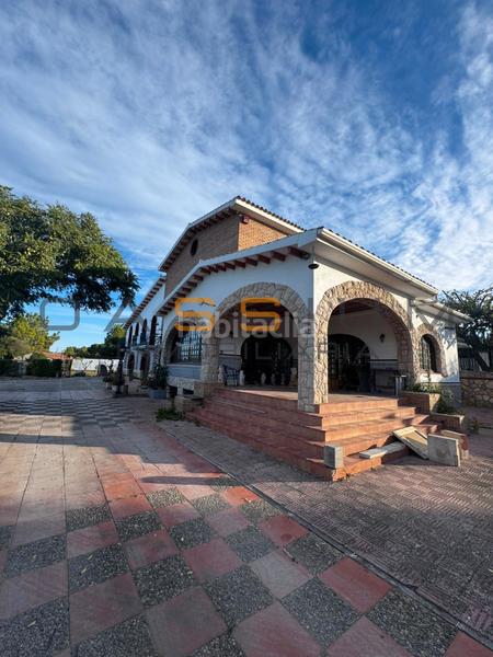 Foto 0671d7e1-a52a-483f-bac1-88ca58b14004. Affitto casa con riscaldamento parcheggio piscina in Catllar (El)