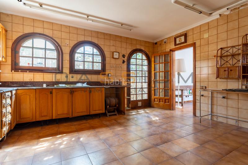 Foto 6f27710f-2dbc-4f05-a81f-45651d649322. Affitto casa con riscaldamento parcheggio piscina in Catllar (El)