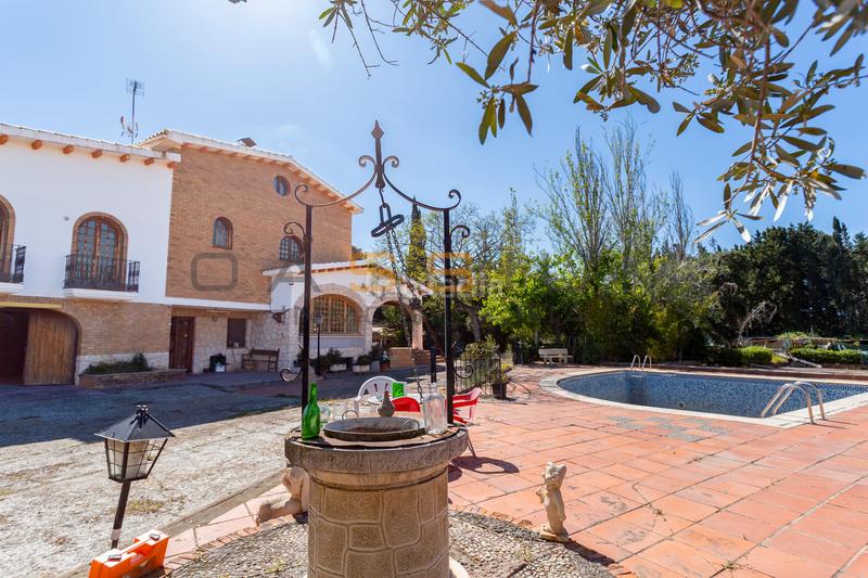 Foto 199f15fd-856f-4c31-9e11-e585131eb7c6. Lloguer casa amb calefacció aparcament piscina a Catllar (El)