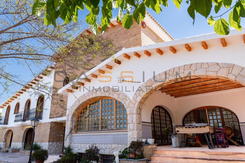 Foto 27c6dfad-4cd2-4d23-b1c6-5a9c3c0f6f79. Lloguer casa amb calefacció aparcament piscina a Catllar (El)