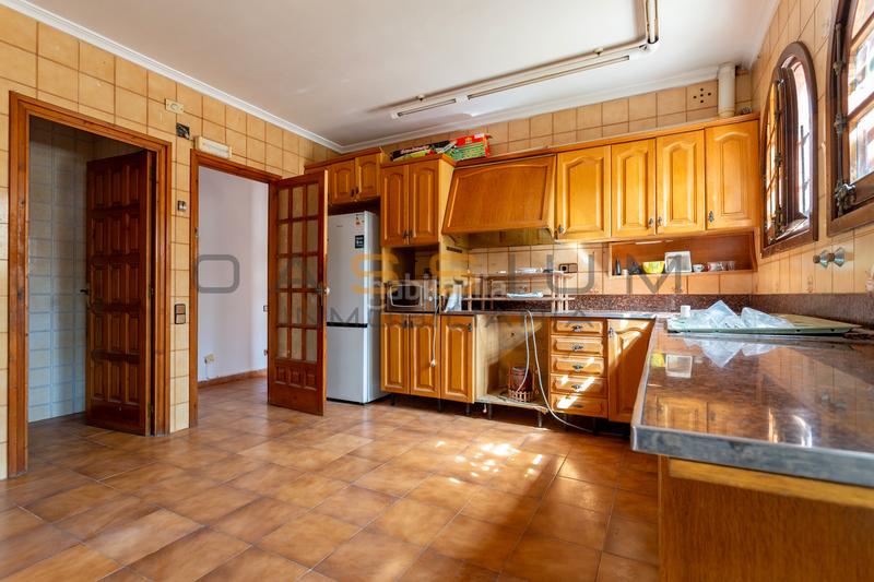 Foto 7839f7f3-7472-4af6-886c-bce242df6c6c. Lloguer casa amb calefacció aparcament piscina a Catllar (El)