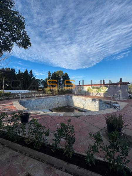 Foto 82879bec-f131-4209-999a-274eb534dbe9. Lloguer casa amb calefacció aparcament piscina a Catllar (El)