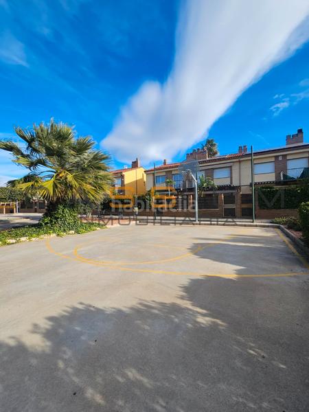 Foto 7779afbc-b52b-4969-8a23-e899b0c0f5f1. Semi detached house with heating pool in Els Ametllers Cambrils