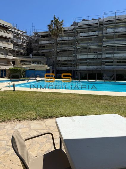 Foto 1cacb7e3-b6c3-4d18-beca-22555489e63a. Pis amb calefacció aparcament piscina a Mar i Camp - Platja dels Capellans Salou