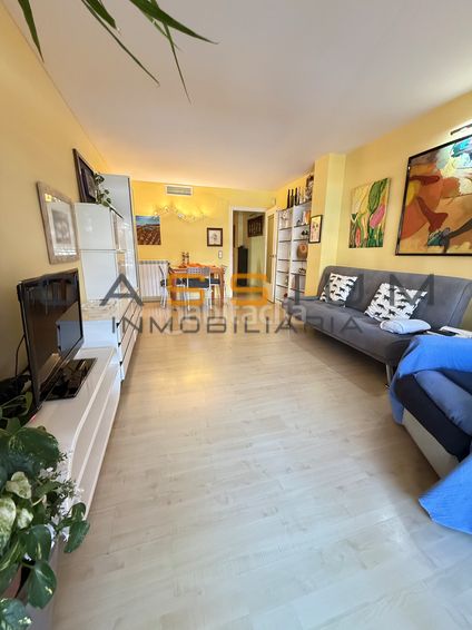 Foto dadb714f-9487-497b-9918-28746eed8364. Pis amb calefacció aparcament piscina a Mar i Camp - Platja dels Capellans Salou