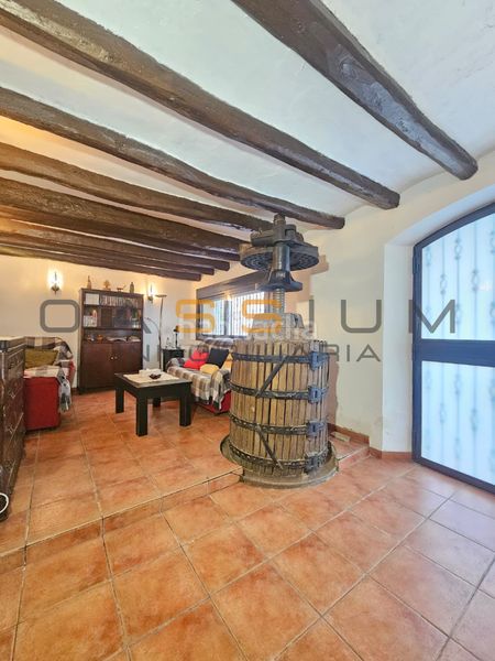 Foto 531db035-bd59-43fd-8710-59418f755bae. Casa adossada a Secuita (La)