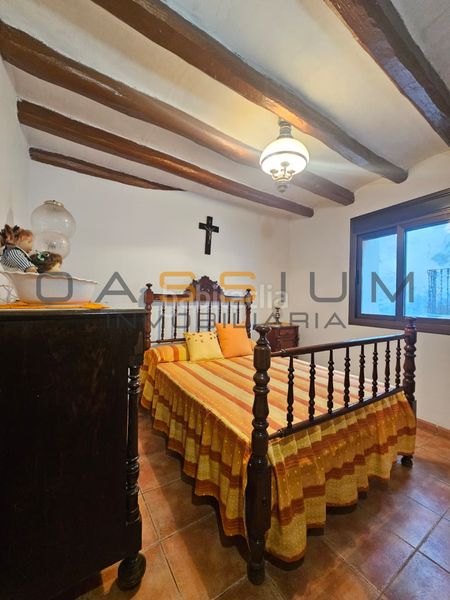 Foto bda628bc-661a-4777-aa79-da3e2f660214. Casa adossada a Secuita (La)