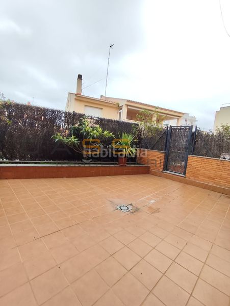 Foto fa4f2880-b7bc-4aa9-8f49-b9f9f1b2ac28. Pis amb calefacció aparcament a Constantí