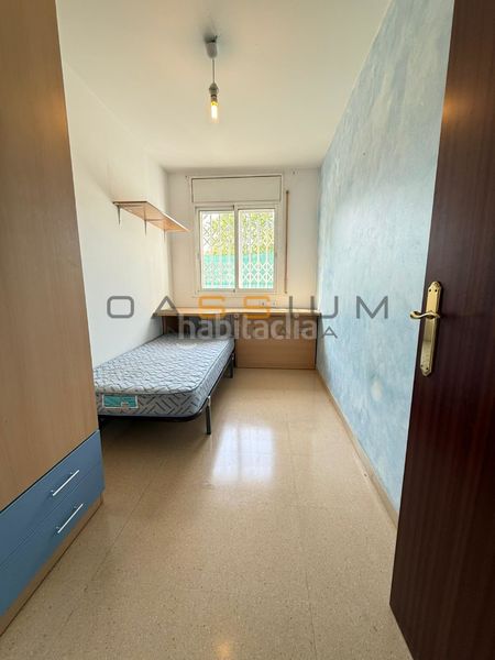 Foto f22d8f40-5c01-4b7f-9536-b17c882c3cd5. Pis amb calefacció aparcament a Mestral Reus