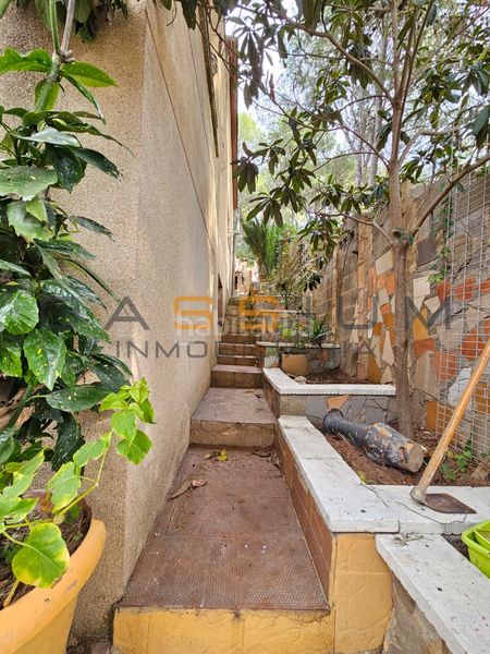 Foto 5ff48ac0-638c-486f-902d-16ad2681b3f2. Casa amb xemeneia aparcament piscina a Bellvei