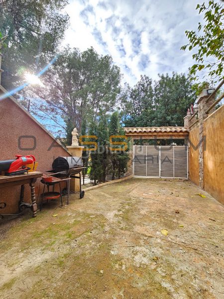 Foto 786d93cb-f98e-4e4a-be91-866603ab2b36. Casa amb xemeneia aparcament piscina a Bellvei