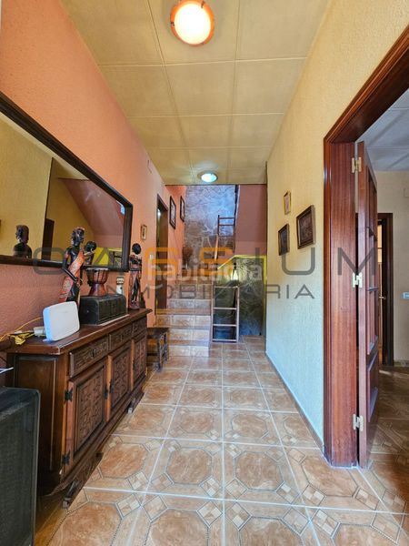 Foto acee24e7-94ea-4afe-9775-6c5ec14fd86b. Casa amb xemeneia aparcament piscina a Bellvei