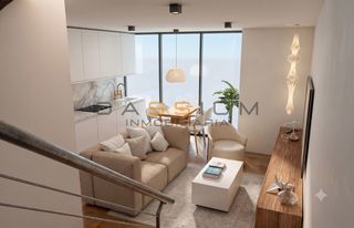 Piso en Carrer lloreda 26. D�plex de 80 m� con terraza en planta alta: 3 habitaciones, 2 ba
