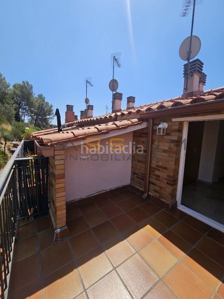 Foto b1360bd9-c796-4c49-9074-0a795a0bdb1d. Casa amb calefacció aparcament a Ca n´Oriol Rubí