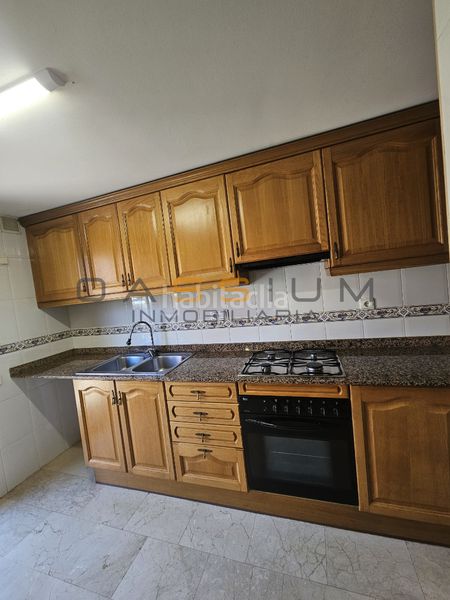 Foto c74d9408-9662-47f0-bce6-8432d66294a4. Casa amb calefacció aparcament a Ca n´Oriol Rubí
