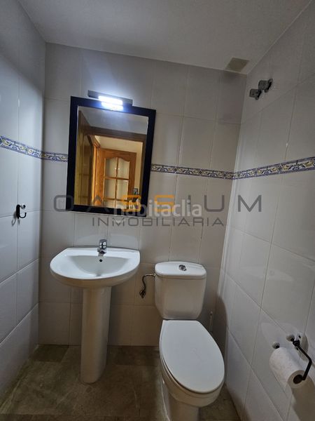 Foto e252011a-8d82-49c0-8a83-79a2ee8be568. Casa amb calefacció aparcament a Ca n´Oriol Rubí